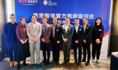 潜移默化地帮帮学生白话表达能力和自傲